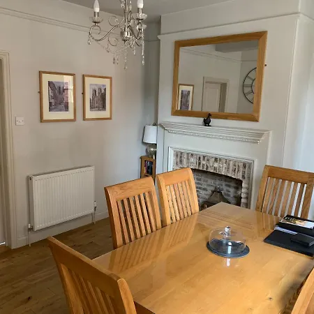Holiday home 7 Precentor's Court York