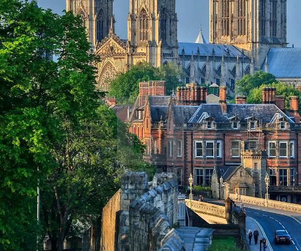 Holiday home 7 Precentor's Court York